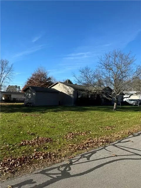 137 Hickory St, Austin, PA 16720