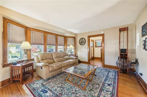 43 Overbrook Ave, Irondequoit, NY 14609 photo 5
