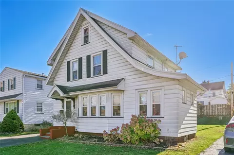 43 Overbrook Ave, Irondequoit, NY 14609 photo 3