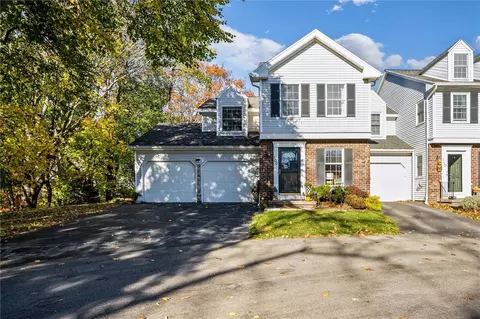 100 Port View Cir, Irondequoit, NY 14617