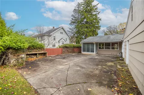 83 Rock Beach Rd, Irondequoit, NY 14617 photo 38