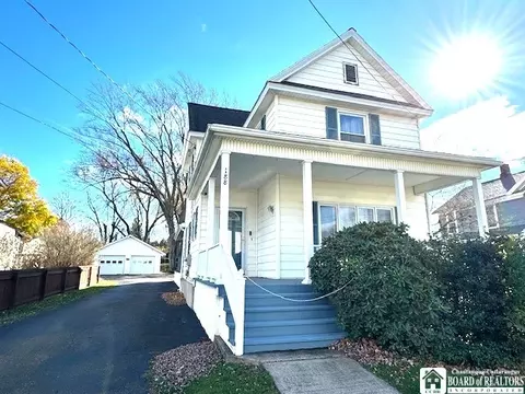 188 W Main St, Pomfret, NY 14063