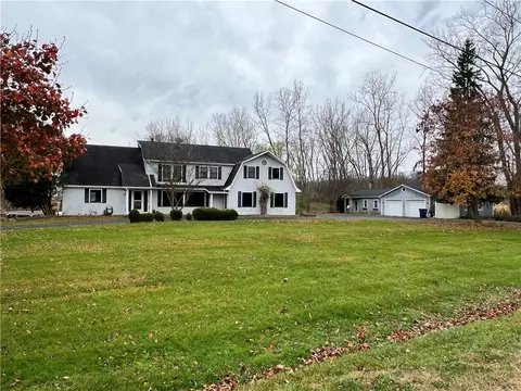 2140 Eddy Rd, Walworth, NY 14568