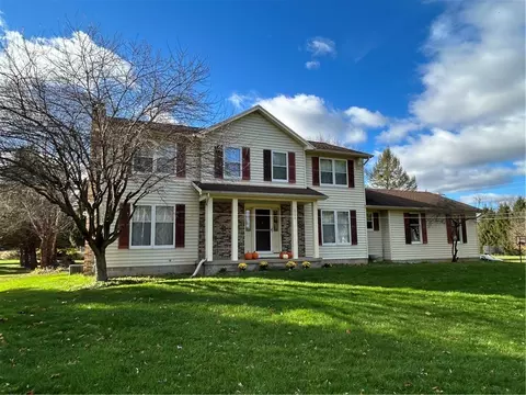 6745 E River Rd, Rush, NY 14543