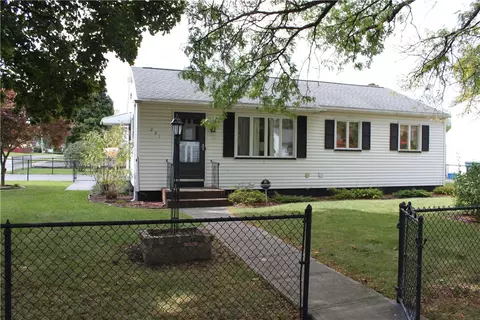291 Vinal Ave, Irondequoit, NY 14609