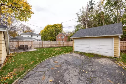 83 Westbourne Rd, Irondequoit, NY 14617 photo 33