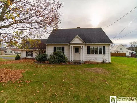 86 Ivory St, Carroll, NY 14738