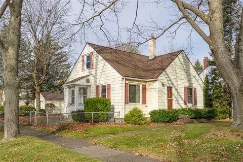 617 Howard Rd, Gates, NY 14624