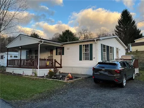 16 Gunn Loop, Moravia, NY 13118