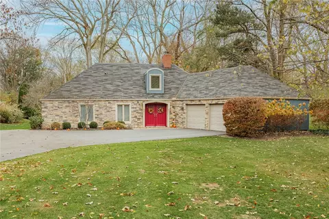 1575 Clover St, Brighton, NY 14610