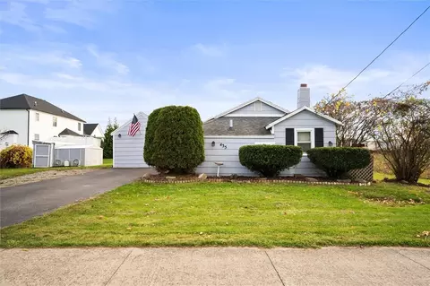 435 Janes Rd, Greece, NY 14612
