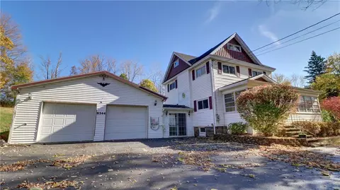 8544 S Street Rd, Mentz, NY 13140