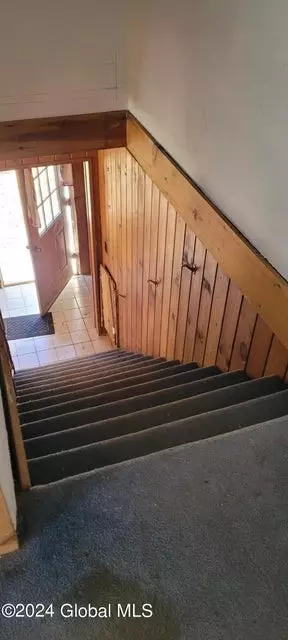 Entry Way - 150 Memory Ln, Fulton, NY 12175 photo 5 of 5