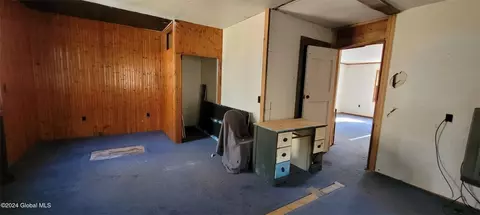 Entry Way - 150 Memory Ln, Fulton, NY 12175 photo 3 of 5