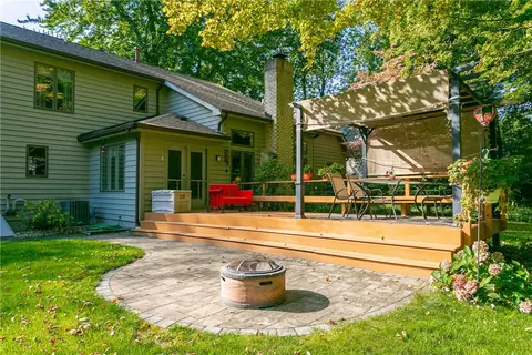468 Maplewoods Ln, Webster, NY 14580 photo 45
