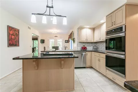 468 Maplewoods Ln, Webster, NY 14580 photo 17