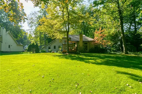 468 Maplewoods Ln, Webster, NY 14580 photo 47