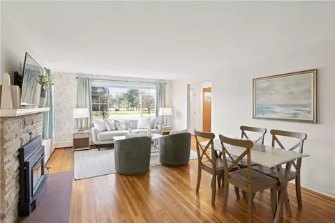 765 Webster Rd, Webster, NY 14580 photo 10