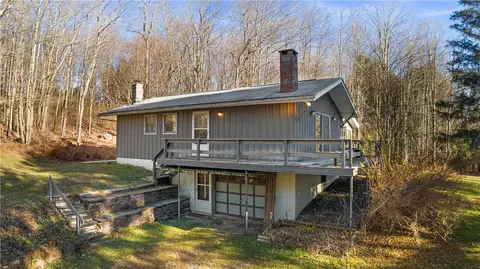520 Creamery Rd, Roxbury, NY 12474