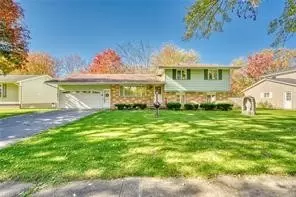 21 Bambi Ln, Gates, NY 14624