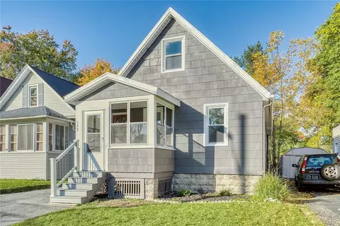 133 Akron St, Rochester, NY 14609