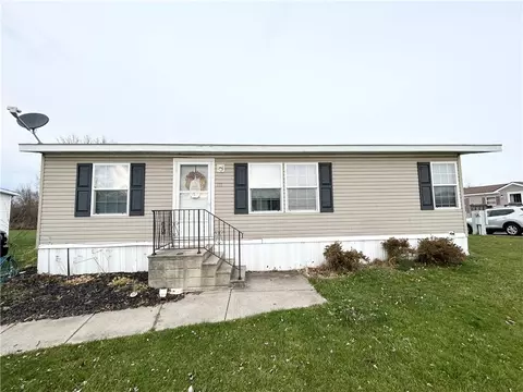 116 Montana Ln, Clifton Springs, NY 14432