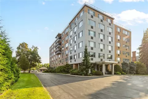1000 E Avenue Ave #106, Rochester, NY 14607