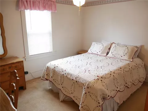 39 Winchester Rd, Irondequoit, NY 14617 photo 19