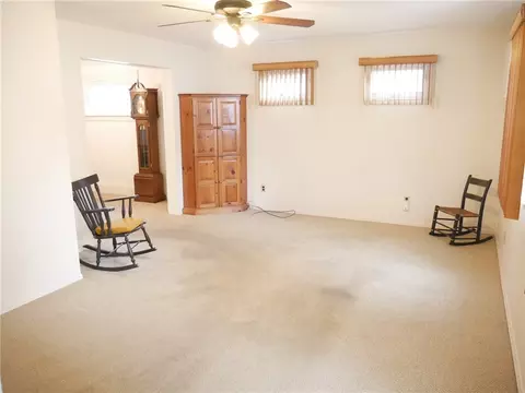 39 Winchester Rd, Irondequoit, NY 14617 photo 13