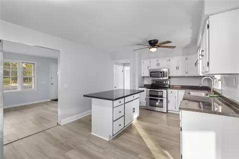 753 Webster Rd, Webster, NY 14580 photo 7