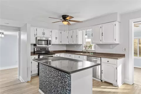 753 Webster Rd, Webster, NY 14580 photo 8