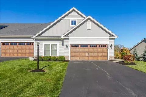 6954 Wyndham Hl, Victor, NY 14564