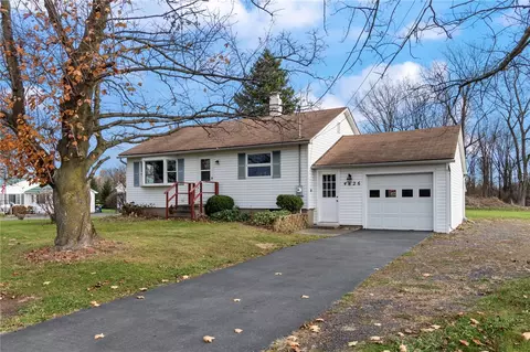 4826 State Route 414, North Rose, NY 14516