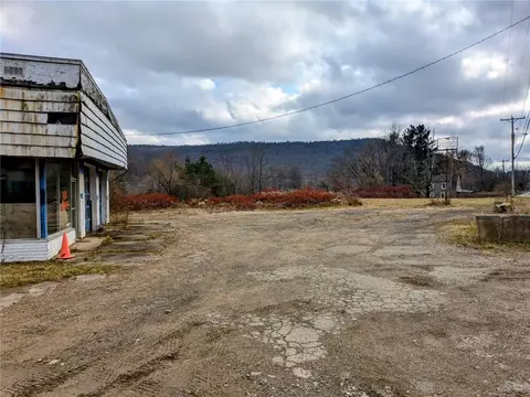 1111 South Ave, Bradford Town, PA 16701