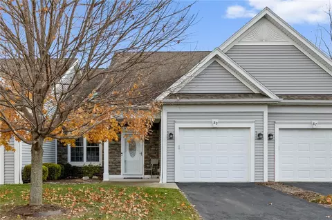 89 Waterworks Dr, East Rochester, NY 14445