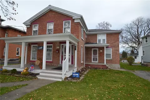 215-217 W Jackson St, Palmyra, NY 14522