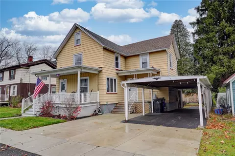 5 E Albion St, Murray, NY 14470 photo 2