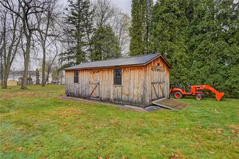 5 E Albion St, Murray, NY 14470 photo 32