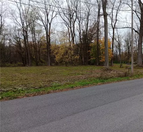 000 Vl Kelly Rd, Sodus, NY 14551
