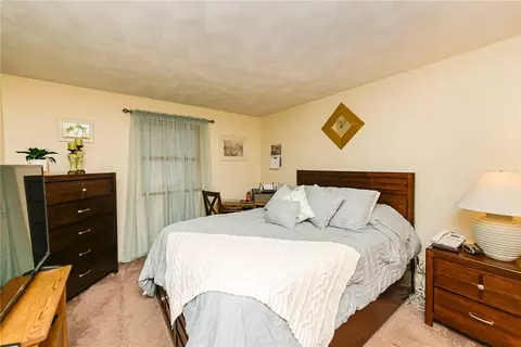 18 John Jay Dr, Irondequoit, NY 14617 photo 21