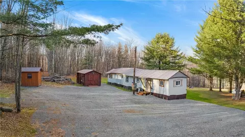 165 Lawrence Mountain Rd, Gilboa, NY 12167