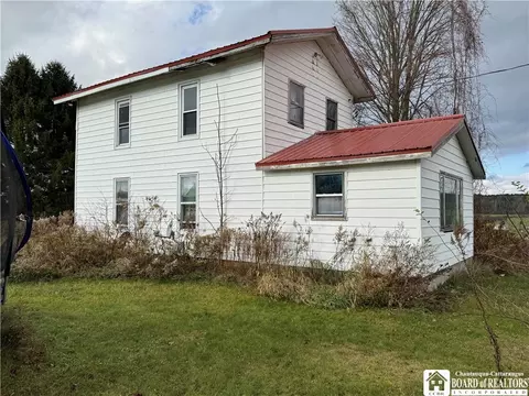 3559 Sprague Hill Rd, Poland, NY 14733