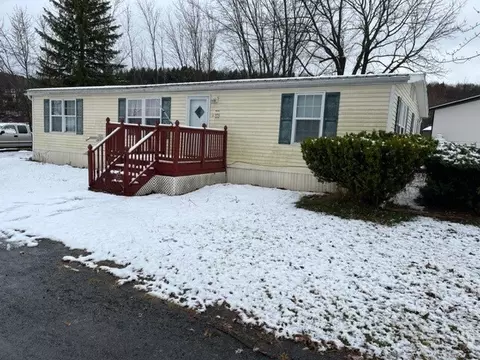 173 Lafayette Cir, Cobleskill, NY 12043