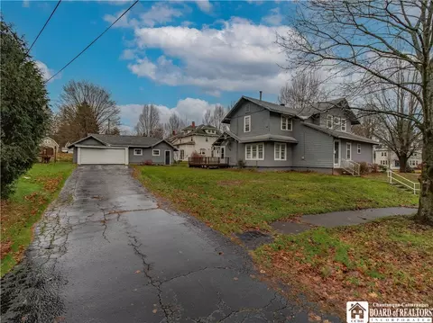 457 Fairmount Ave, Ellicott, NY 14701