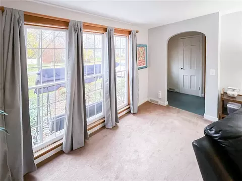 473 Weidel Rd, Webster, NY 14580 photo 3