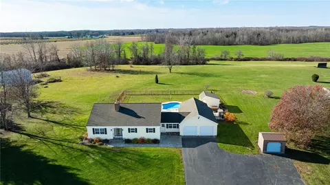 4559 State Route 414, North Rose, NY 14516