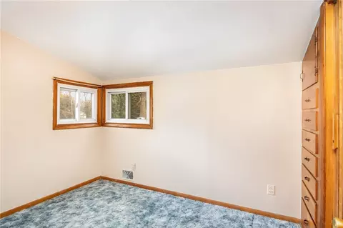 34 Crestfield Dr, Irondequoit, NY 14617 photo 26