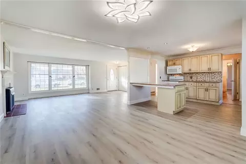 110 Wembly Rd, Greece, NY 14616 photo 12