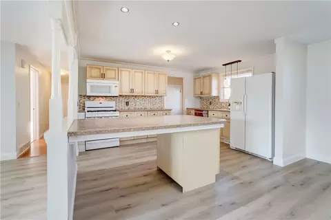 110 Wembly Rd, Greece, NY 14616 photo 13