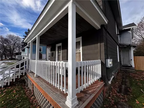 39 Montezuma St, Lyons, NY 14489 photo 16